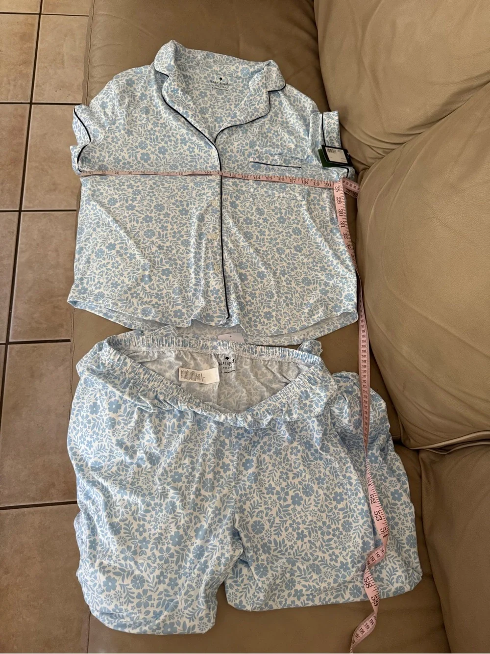 Kate Spade New York Women's Blue Floral Short-Sleeve Pajama Set. Size L.MSRP $78